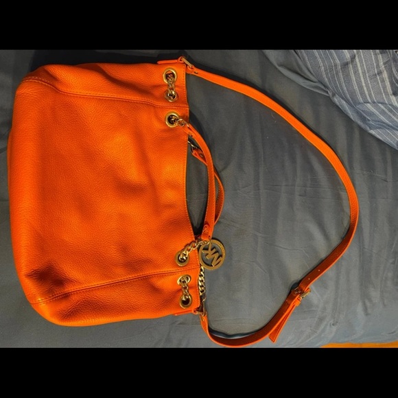 Michael Kors orange burnt purse - Picture 3 of 11